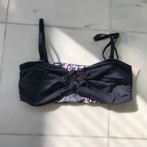 Maaji moonless night hammocks knot bikini top NWT